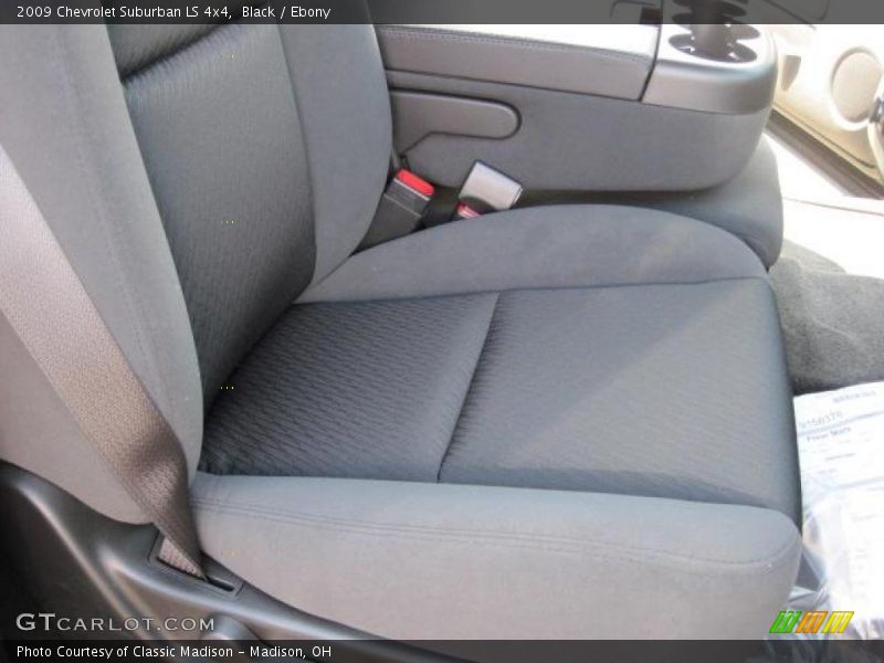 Black / Ebony 2009 Chevrolet Suburban LS 4x4