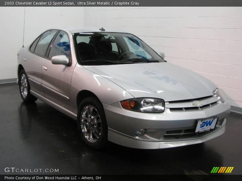 Ultra Silver Metallic / Graphite Gray 2003 Chevrolet Cavalier LS Sport Sedan