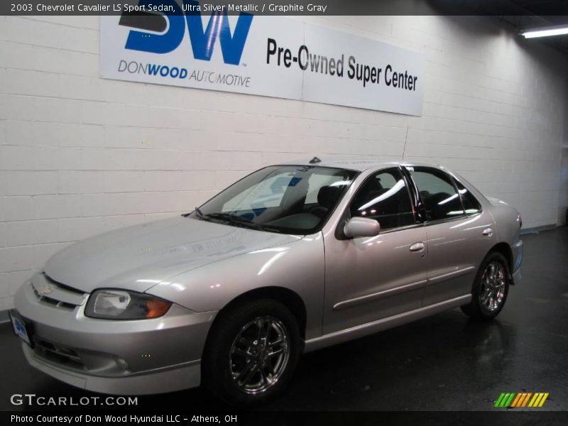 Ultra Silver Metallic / Graphite Gray 2003 Chevrolet Cavalier LS Sport Sedan