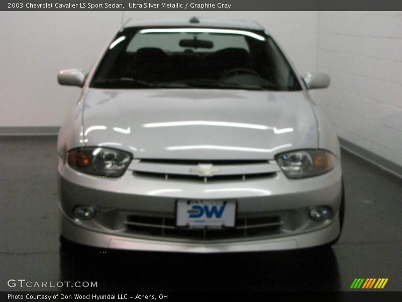 Ultra Silver Metallic / Graphite Gray 2003 Chevrolet Cavalier LS Sport Sedan