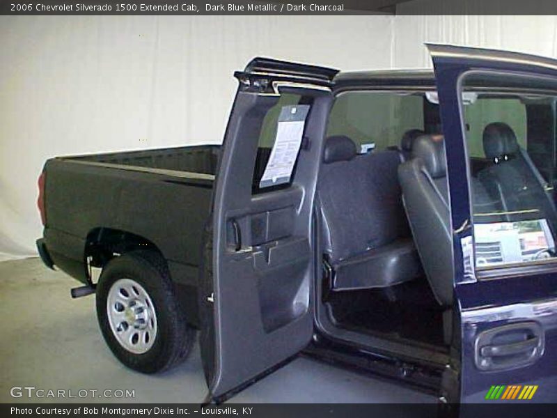 Dark Blue Metallic / Dark Charcoal 2006 Chevrolet Silverado 1500 Extended Cab