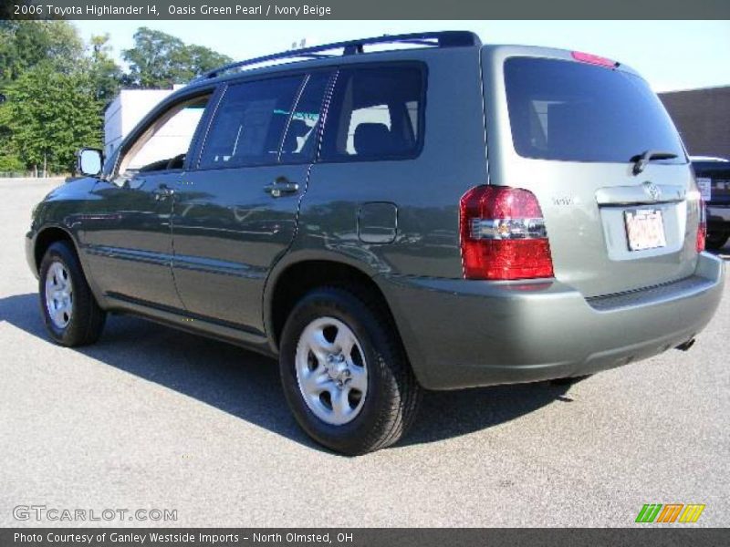 Oasis Green Pearl / Ivory Beige 2006 Toyota Highlander I4