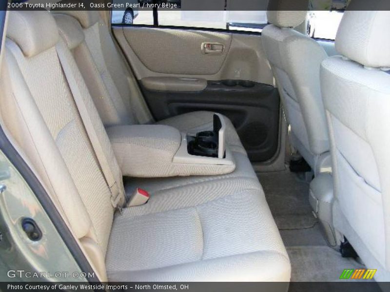 Oasis Green Pearl / Ivory Beige 2006 Toyota Highlander I4