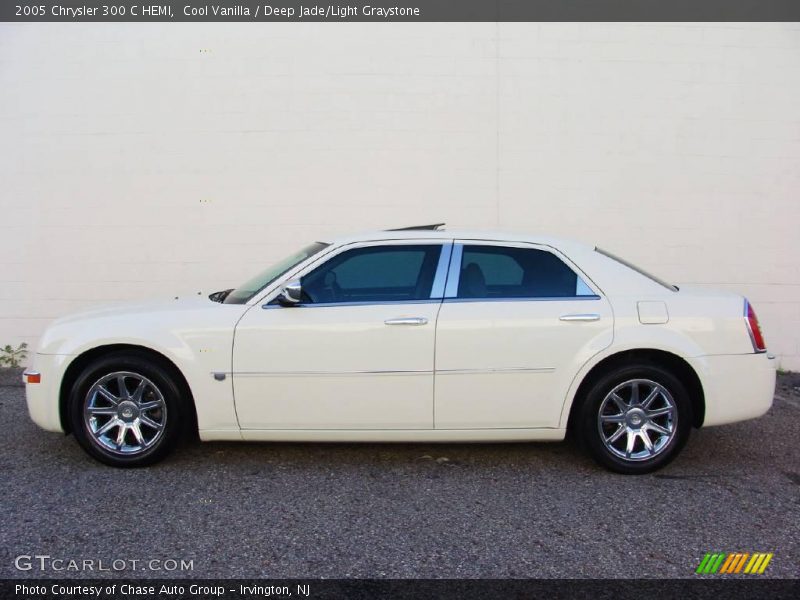 Cool Vanilla / Deep Jade/Light Graystone 2005 Chrysler 300 C HEMI