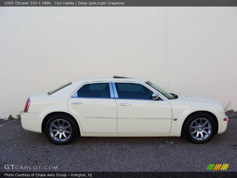 Cool Vanilla / Deep Jade/Light Graystone 2005 Chrysler 300 C HEMI
