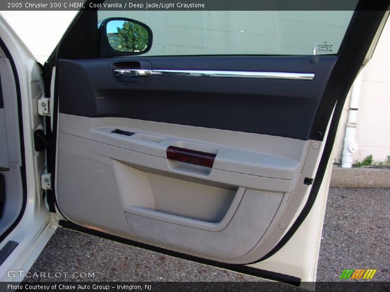 Cool Vanilla / Deep Jade/Light Graystone 2005 Chrysler 300 C HEMI
