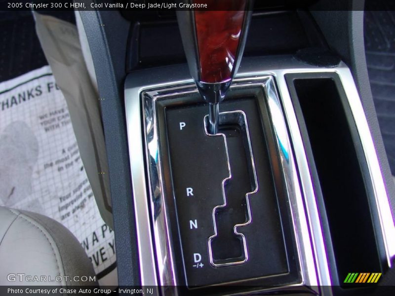 Cool Vanilla / Deep Jade/Light Graystone 2005 Chrysler 300 C HEMI
