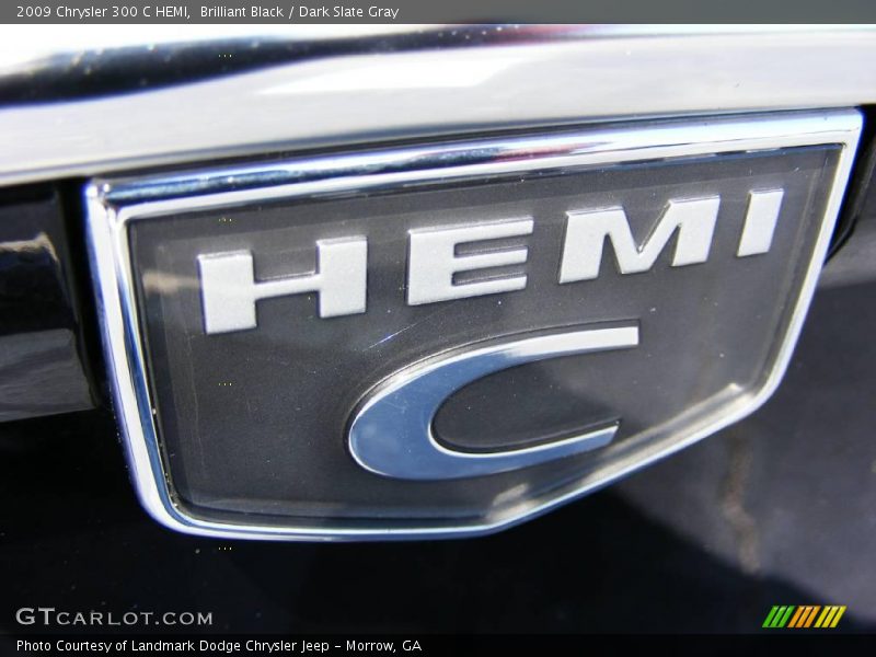 Brilliant Black / Dark Slate Gray 2009 Chrysler 300 C HEMI