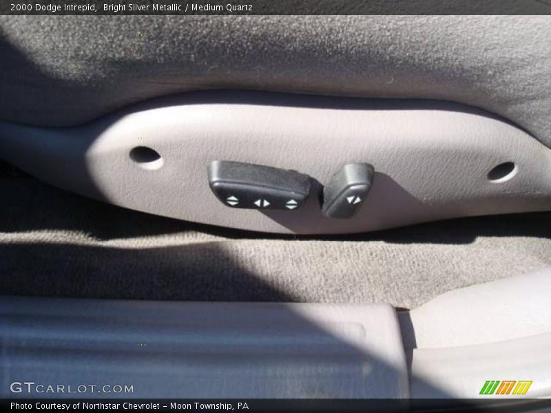 Bright Silver Metallic / Medium Quartz 2000 Dodge Intrepid