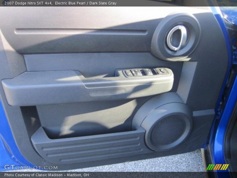 Electric Blue Pearl / Dark Slate Gray 2007 Dodge Nitro SXT 4x4