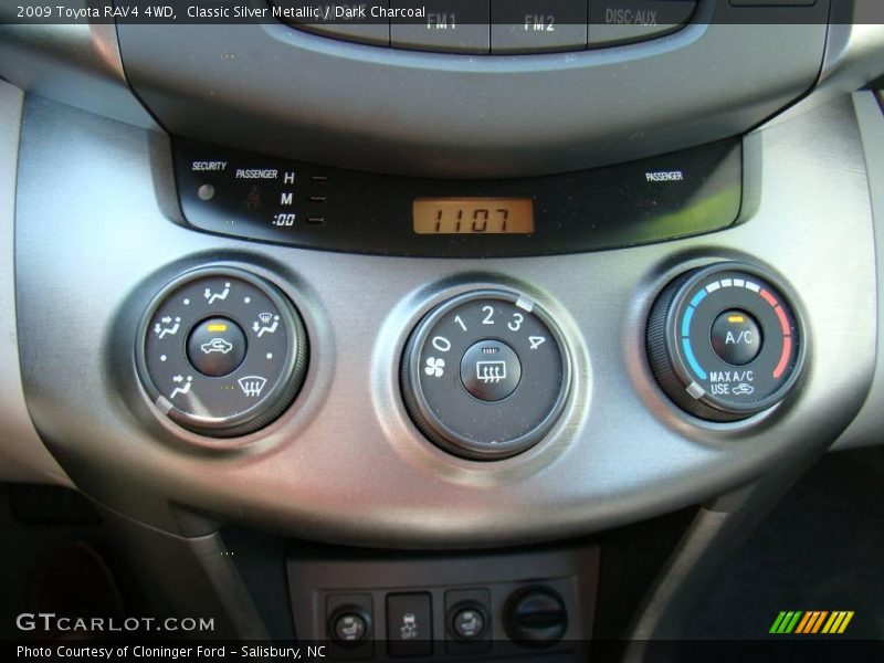 Classic Silver Metallic / Dark Charcoal 2009 Toyota RAV4 4WD