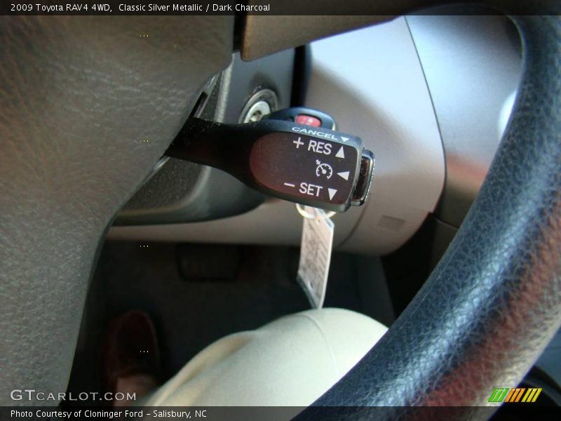 Classic Silver Metallic / Dark Charcoal 2009 Toyota RAV4 4WD