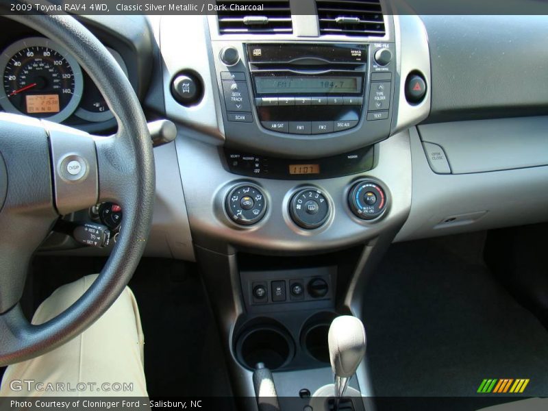 Classic Silver Metallic / Dark Charcoal 2009 Toyota RAV4 4WD