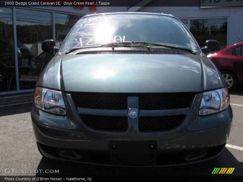 Onyx Green Pearl / Taupe 2003 Dodge Grand Caravan SE