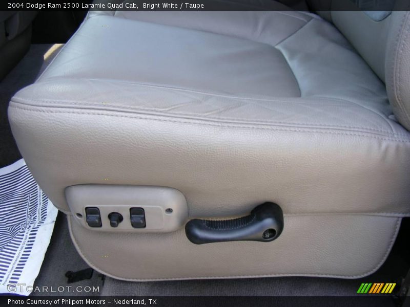 Bright White / Taupe 2004 Dodge Ram 2500 Laramie Quad Cab