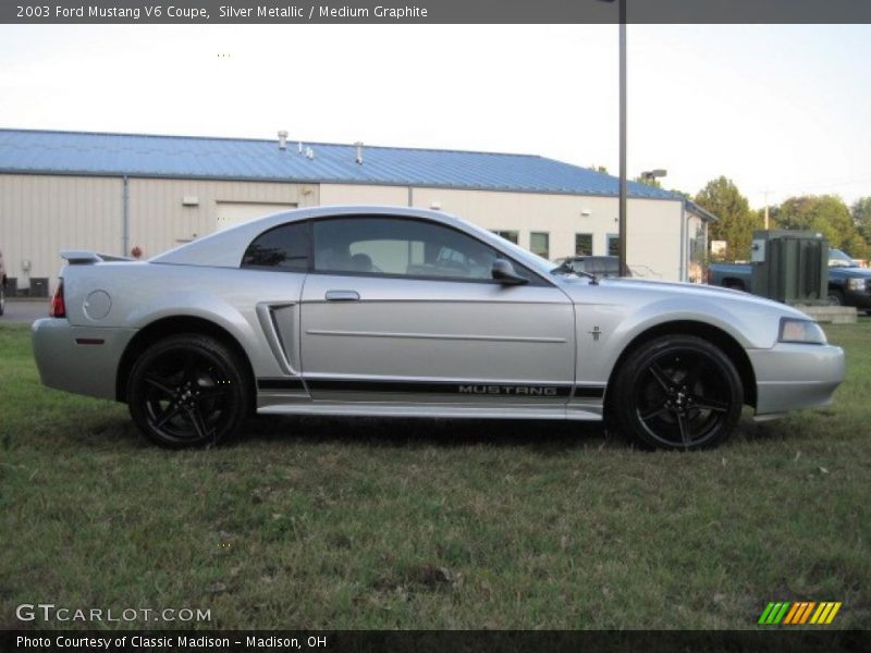 Silver Metallic / Medium Graphite 2003 Ford Mustang V6 Coupe