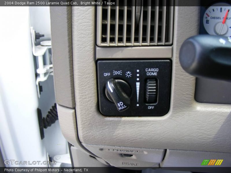 Bright White / Taupe 2004 Dodge Ram 2500 Laramie Quad Cab