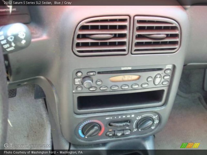 Blue / Gray 2002 Saturn S Series SL2 Sedan