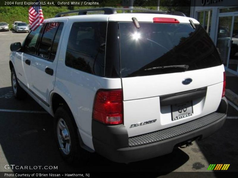 Oxford White / Graphite 2004 Ford Explorer XLS 4x4