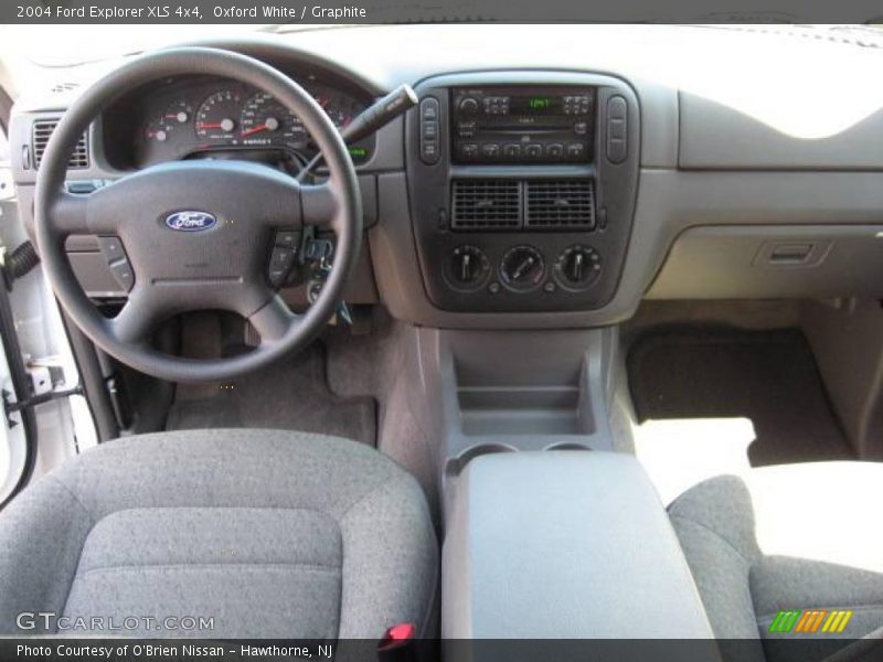 Oxford White / Graphite 2004 Ford Explorer XLS 4x4