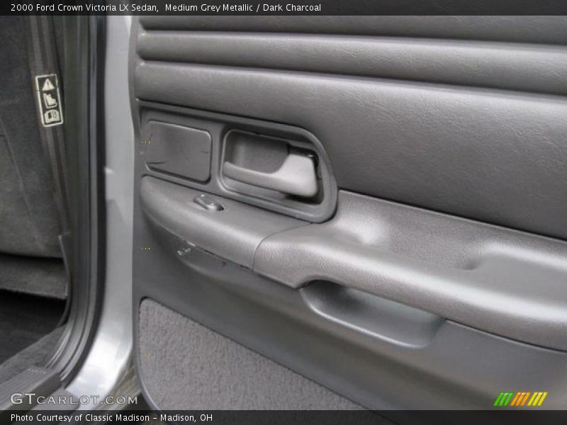 Medium Grey Metallic / Dark Charcoal 2000 Ford Crown Victoria LX Sedan