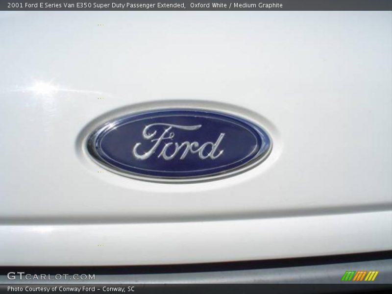 Oxford White / Medium Graphite 2001 Ford E Series Van E350 Super Duty Passenger Extended