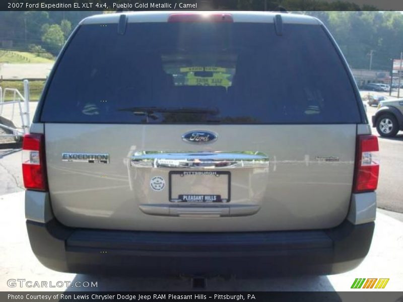 Pueblo Gold Metallic / Camel 2007 Ford Expedition EL XLT 4x4