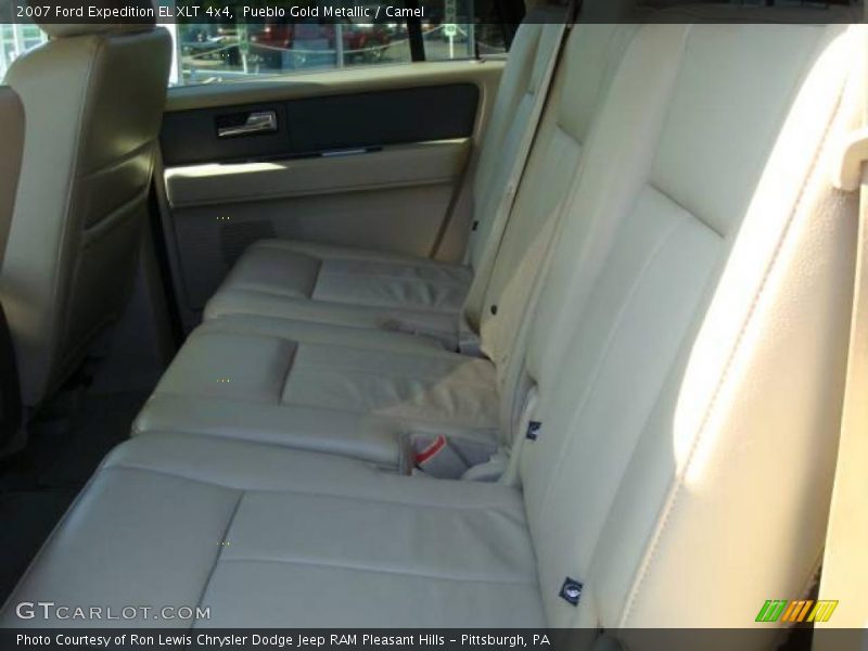 Pueblo Gold Metallic / Camel 2007 Ford Expedition EL XLT 4x4