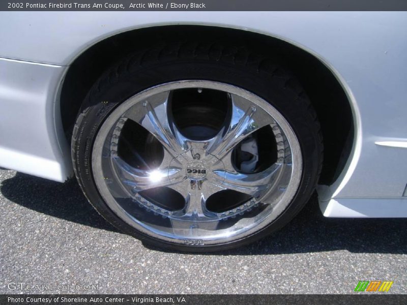 Arctic White / Ebony Black 2002 Pontiac Firebird Trans Am Coupe