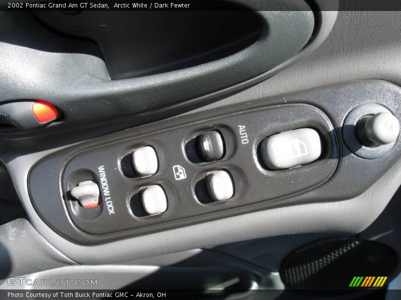 Arctic White / Dark Pewter 2002 Pontiac Grand Am GT Sedan