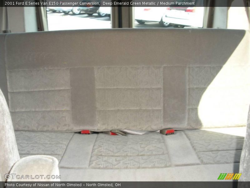 Deep Emerald Green Metallic / Medium Parchment 2001 Ford E Series Van E150 Passenger Conversion