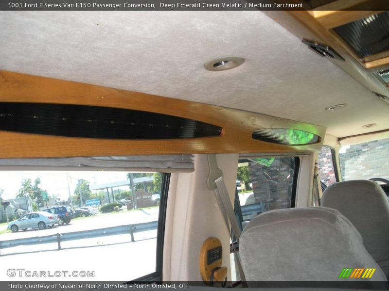 Deep Emerald Green Metallic / Medium Parchment 2001 Ford E Series Van E150 Passenger Conversion