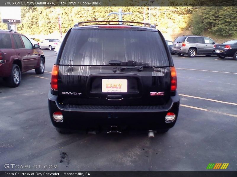 Black Onyx / Ebony Black 2006 GMC Envoy Denali 4x4