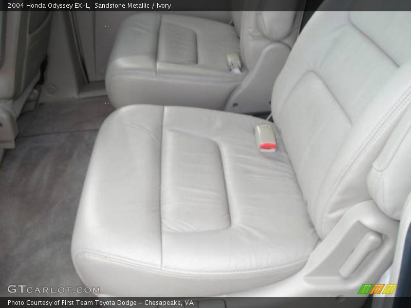Sandstone Metallic / Ivory 2004 Honda Odyssey EX-L