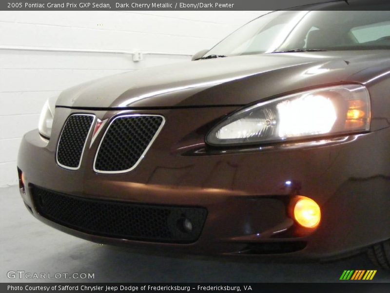 Dark Cherry Metallic / Ebony/Dark Pewter 2005 Pontiac Grand Prix GXP Sedan