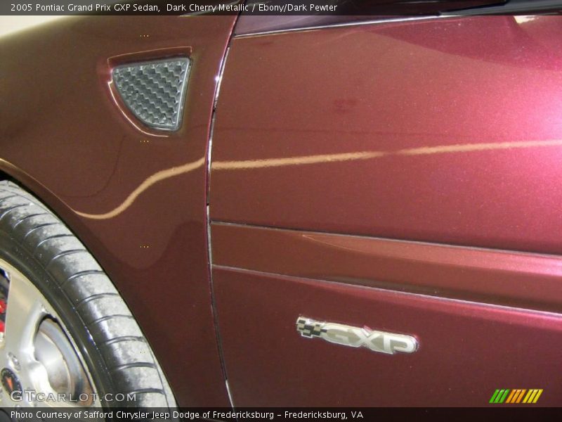 Dark Cherry Metallic / Ebony/Dark Pewter 2005 Pontiac Grand Prix GXP Sedan
