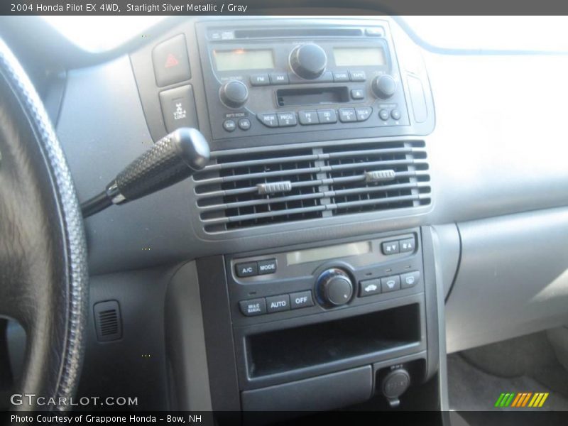 Starlight Silver Metallic / Gray 2004 Honda Pilot EX 4WD