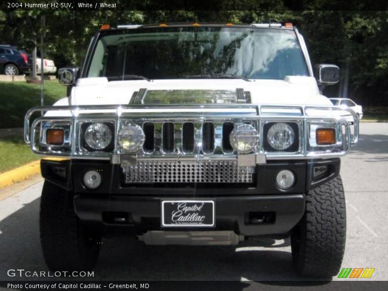 White / Wheat 2004 Hummer H2 SUV