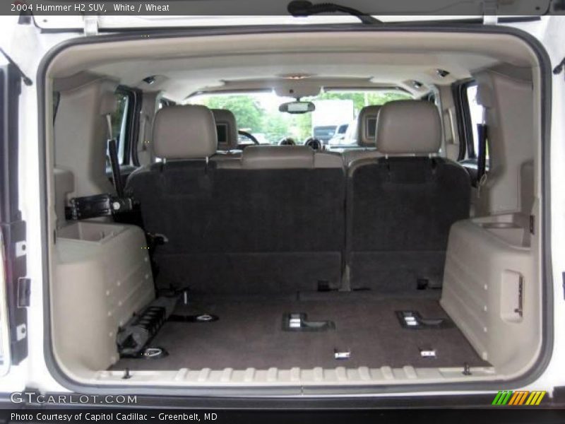 White / Wheat 2004 Hummer H2 SUV