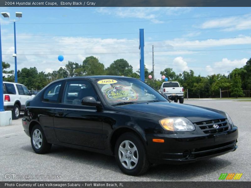 Ebony Black / Gray 2004 Hyundai Accent Coupe