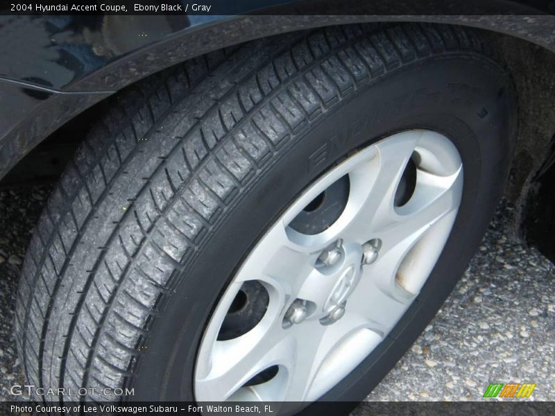 Ebony Black / Gray 2004 Hyundai Accent Coupe