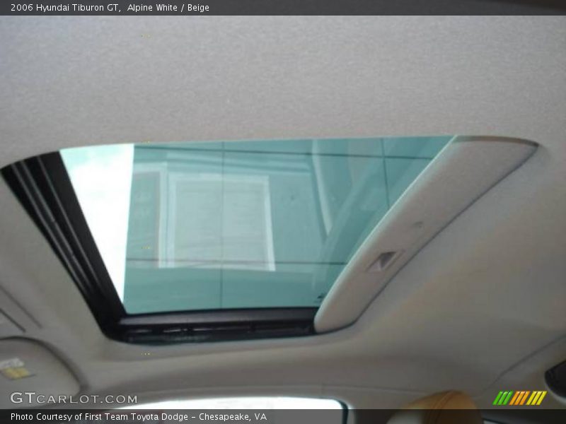 Alpine White / Beige 2006 Hyundai Tiburon GT