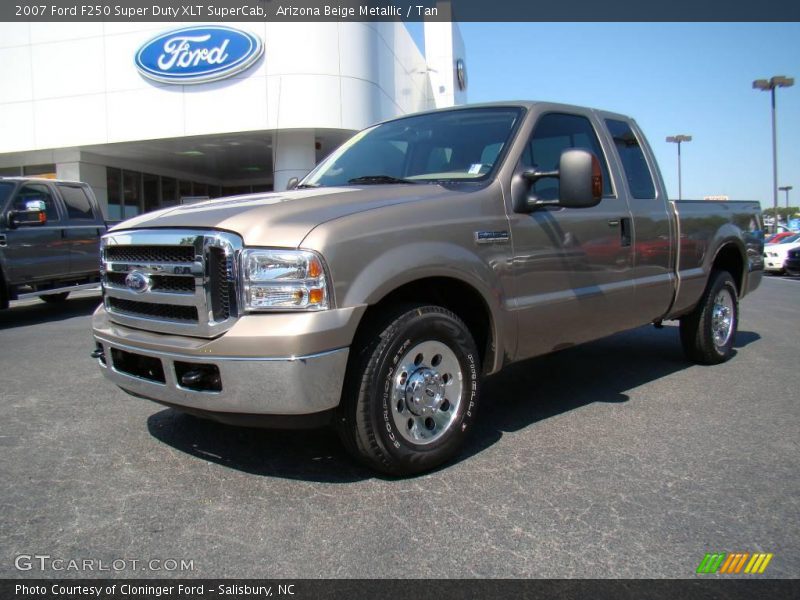 Arizona Beige Metallic / Tan 2007 Ford F250 Super Duty XLT SuperCab
