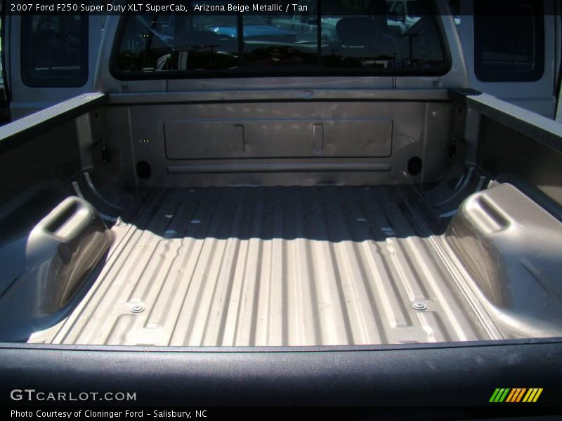 Arizona Beige Metallic / Tan 2007 Ford F250 Super Duty XLT SuperCab