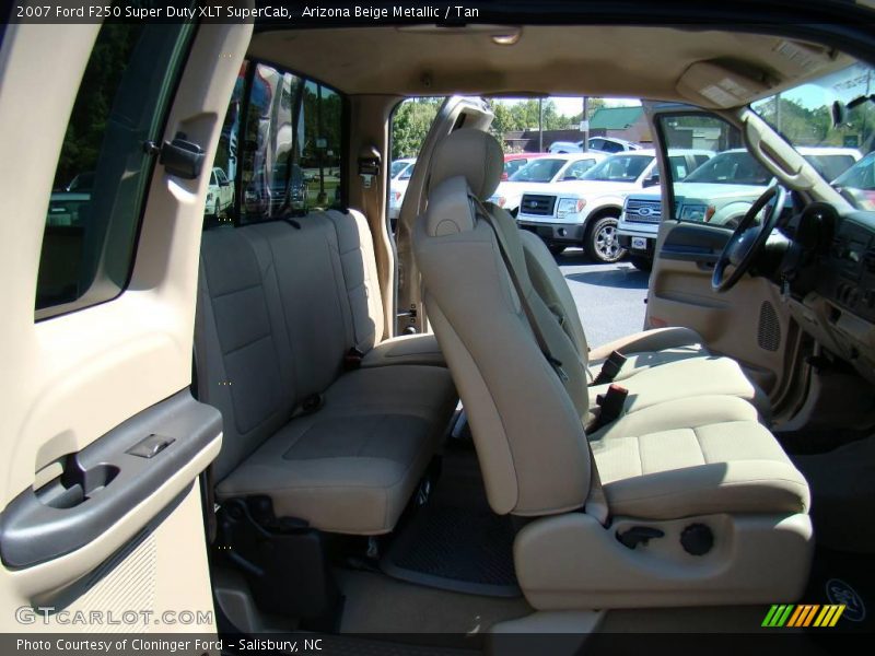 Arizona Beige Metallic / Tan 2007 Ford F250 Super Duty XLT SuperCab
