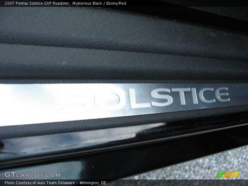 Mysterious Black / Ebony/Red 2007 Pontiac Solstice GXP Roadster