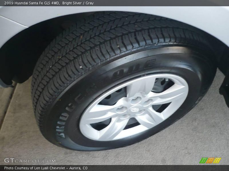 Bright Silver / Gray 2009 Hyundai Santa Fe GLS 4WD