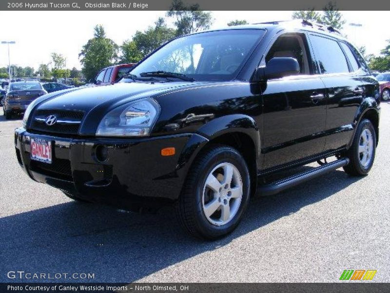 Obsidian Black / Beige 2006 Hyundai Tucson GL