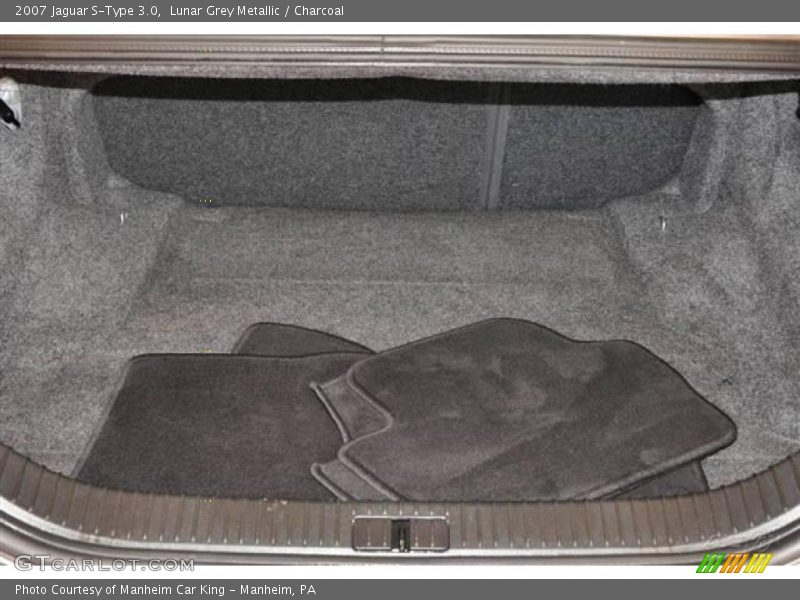 Lunar Grey Metallic / Charcoal 2007 Jaguar S-Type 3.0