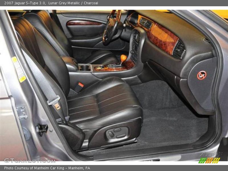 Lunar Grey Metallic / Charcoal 2007 Jaguar S-Type 3.0